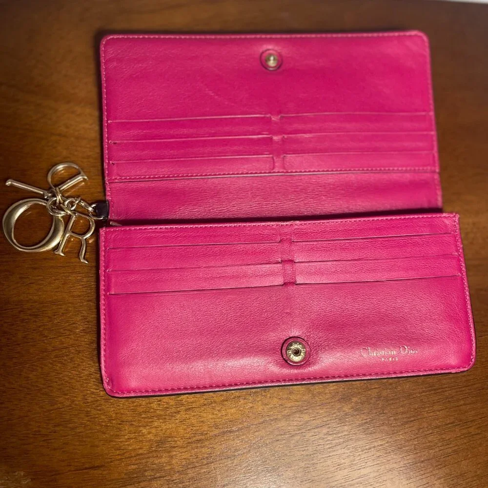 AUTHENTIC Christian Dior Lady Dior Charm Leather Wallet Black